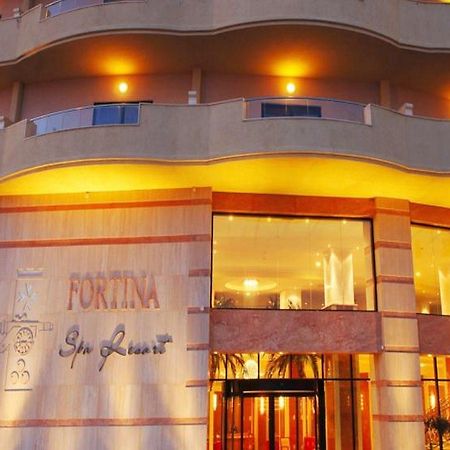 Fortina Spa Resort Слима Екстериор снимка The hotel's entrance