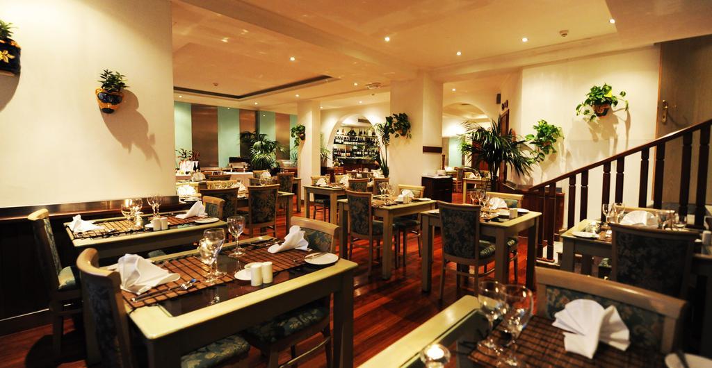 Fortina Spa Resort Слима Екстериор снимка The restaurant