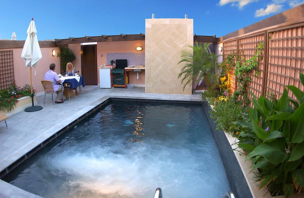 Fortina Spa Resort Слима Екстериор снимка A rooftop pool in Marrakech, Morocco