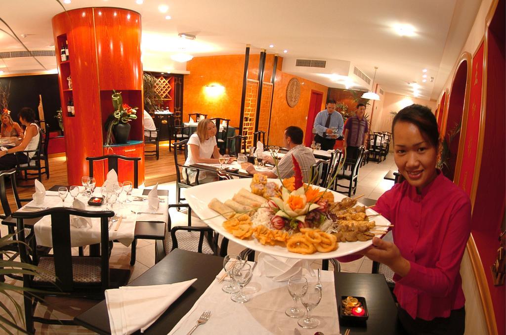 Fortina Spa Resort Слима Екстериор снимка A restaurant in Hanoi