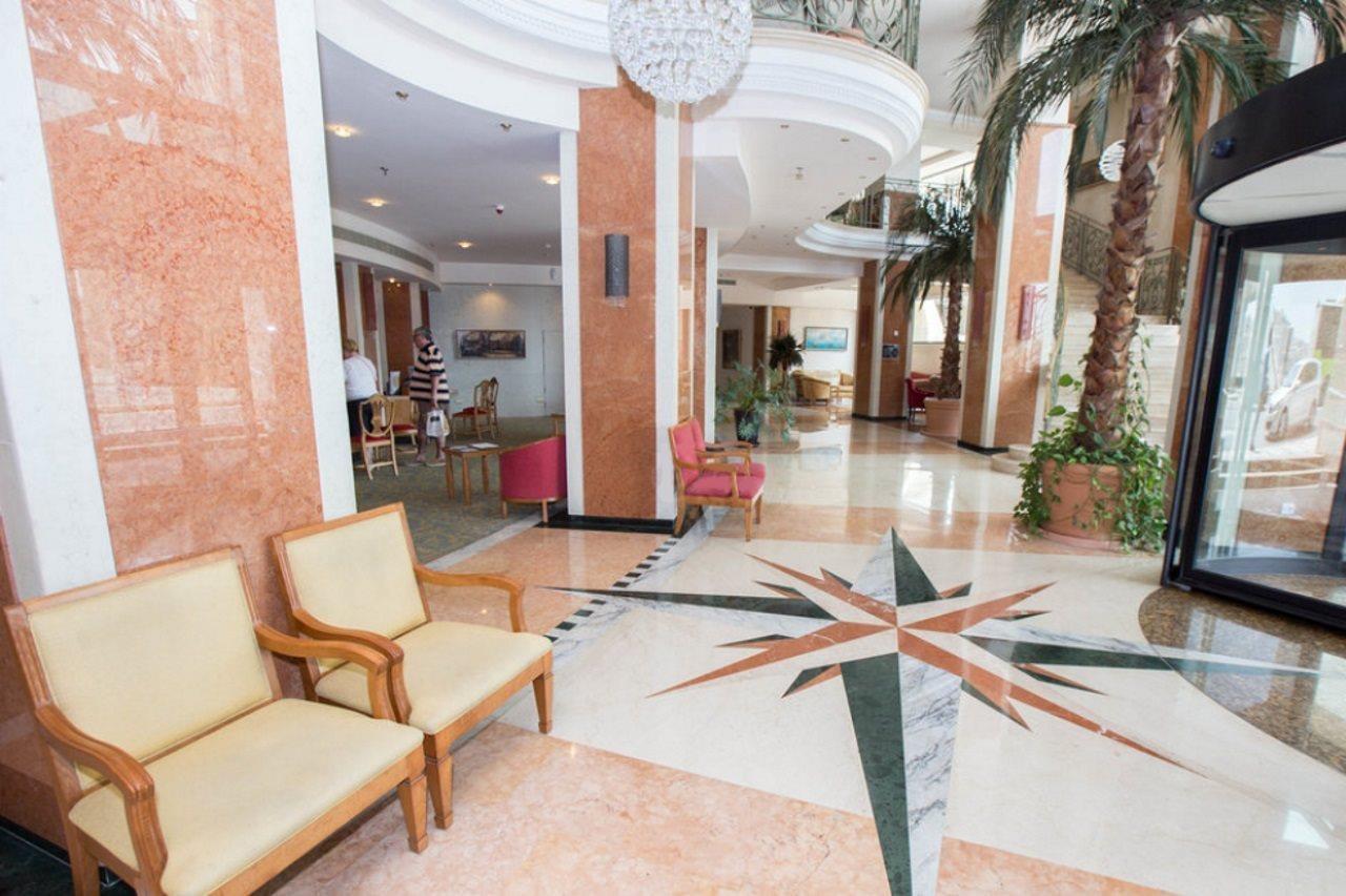 Fortina Spa Resort Слима Екстериор снимка Lobby